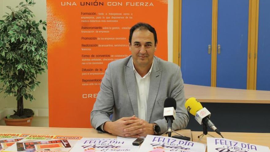 Manuel Muñoz, presidente de la Unión de Empresarios de Baena (Uneba).