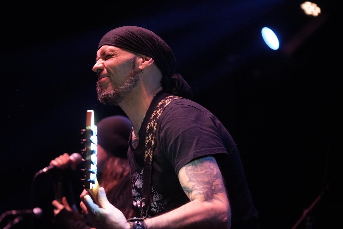 Morti deleita a sus seguidores en la Sala Impala