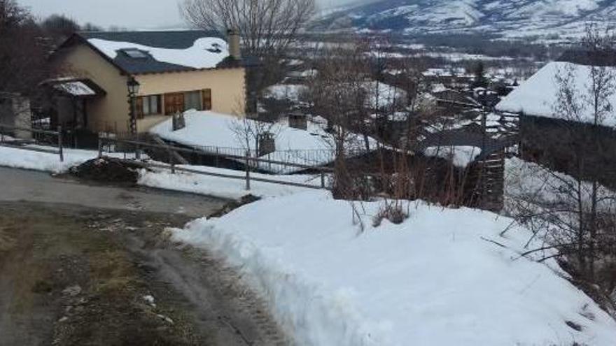 La zona alta de Ger, que creua el carrer de la Cabaneta.