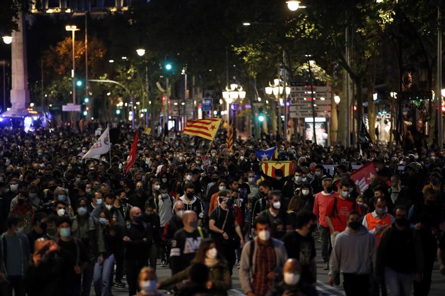 Protestas en Barcelona por la inhabilitación de Torra