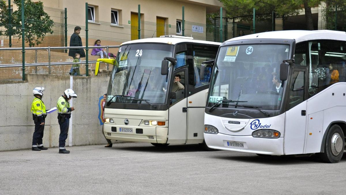 Competencia persiguió a las empresas de transporte escolar de Baleares