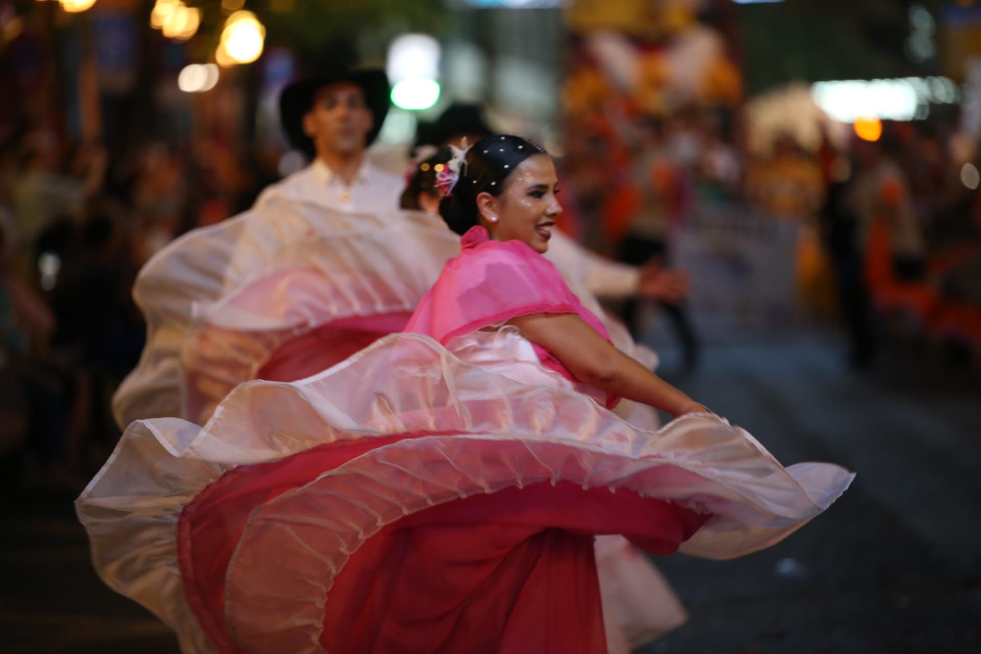 Desfile Folclórico Internacional de las Hogueras de Alicante 2022