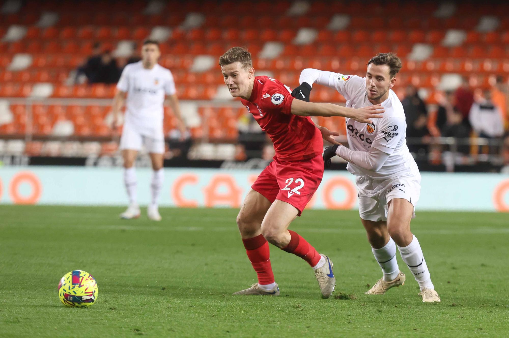 Valencia CF - Nottingham Forest en imágenes