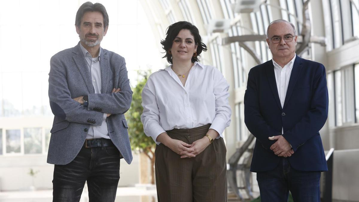 José Luis Moreno, Sara Mansanet y Vicente Llimerá, este martes en el Palau de la Música.