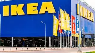 Ikea regala 25 euros a quienes vayan a comprar a su tienda de Sevilla con esta ropa