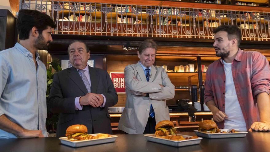 Una paella en formato hamburguesa para celebrar los Premios Jaume I