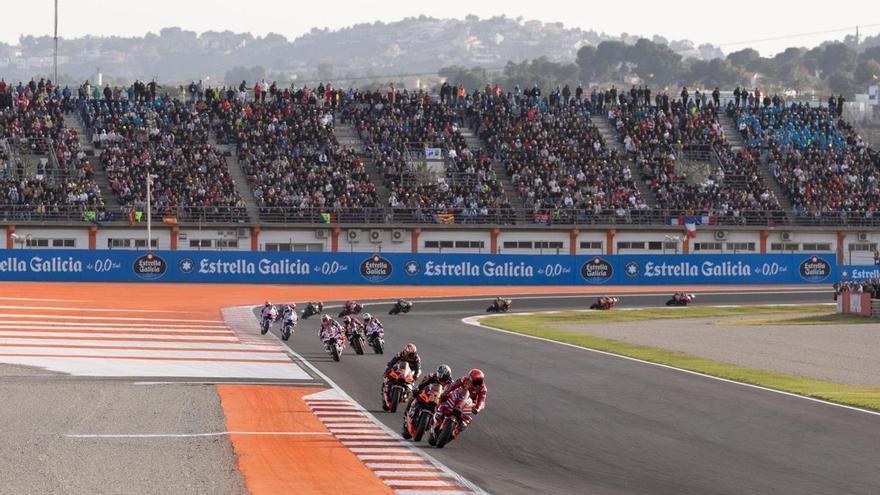 ¿Cómo puedo ir al Circuit para el GP Motul de la Comunitat Valenciana? Guía completa del aficionado