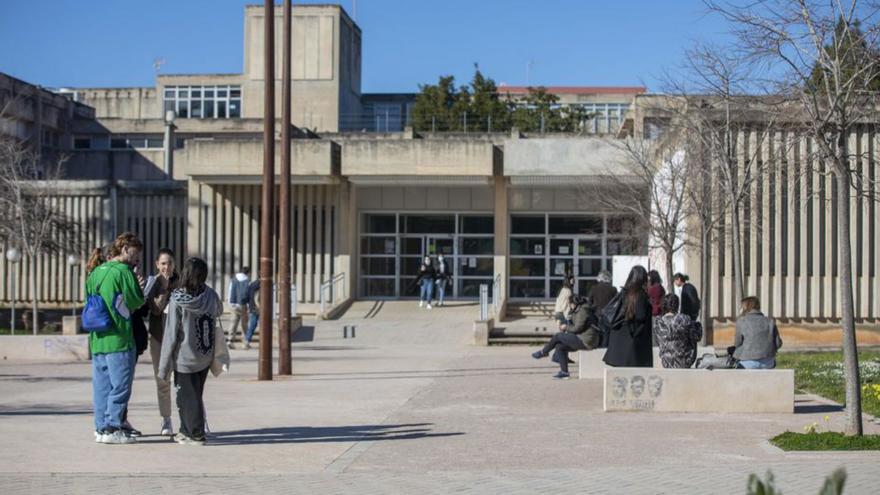 La Universitat se blinda a nivel legal para vetar a docentes «poco íntegros»