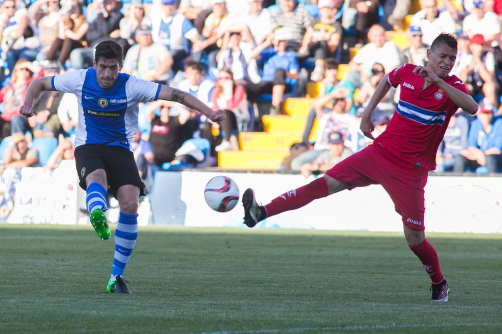 Dos goles de Chechu y una genial asistencia de Javi desatascan a un Hércules que vuelve a la promoción