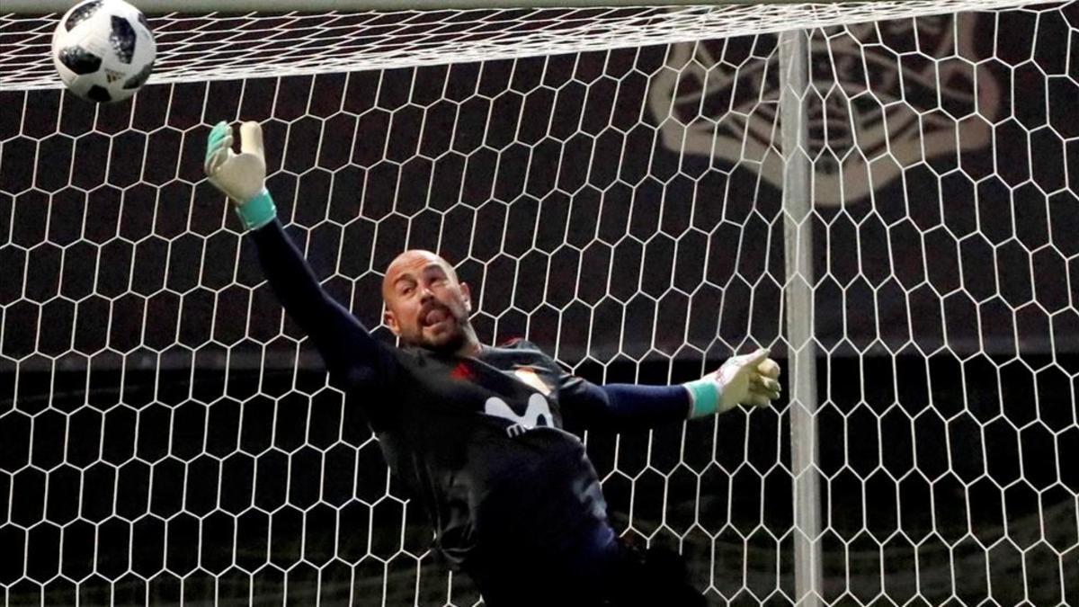 Reina durante un entrenamiento con la selección española