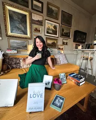 Ana Huang suma otra adaptación y 'The Striker' saltará a la gran pantalla