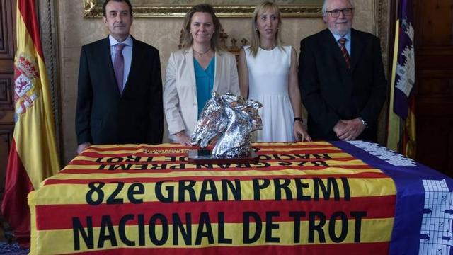 Nicolau Gómez, Maria Salom, Catalina Soler y Joan Llabata.