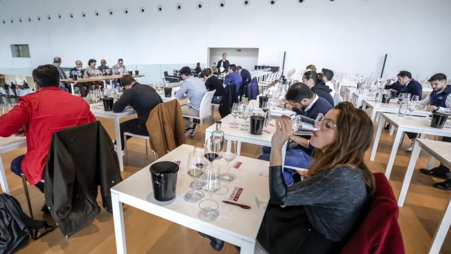 Concurso de catas a ciegas y caldos blancos en el Festival del Vino