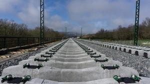 Archivo - segunda vía entre Medina del Campo y Zamora