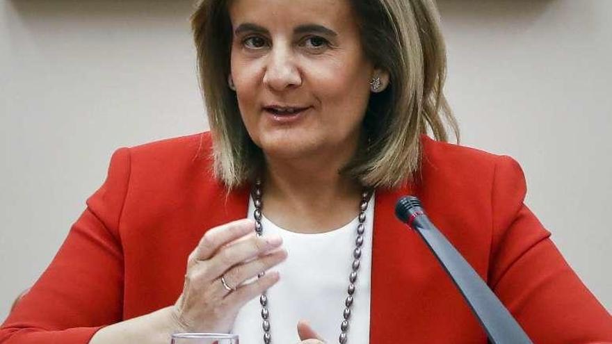 Fátima Báñez, ayer, durante su comparecencia.