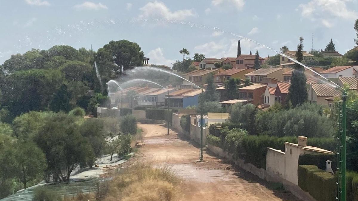 Cañones de agua para la prevención de fuegos forestales.