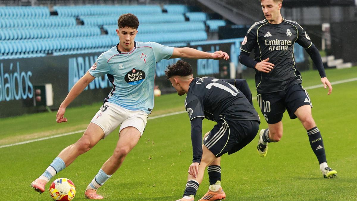 Las mejores imágenes del Celta Fortuna - Real Madrid Castilla