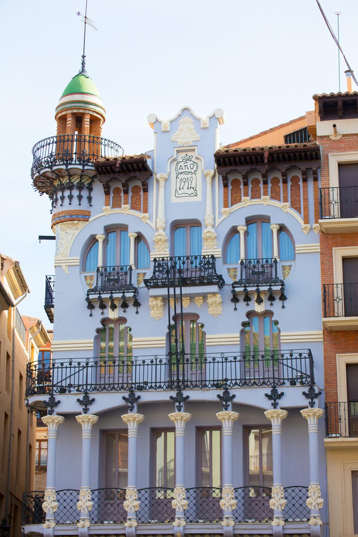 Comunidad autónoma de aragón Teruel El Torico modernista edificio en España