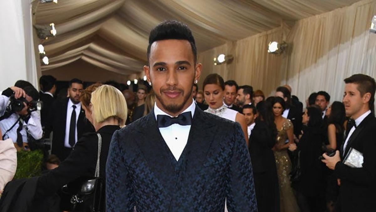 Lewis Hamilton busca pareja en la app de citas para famosos