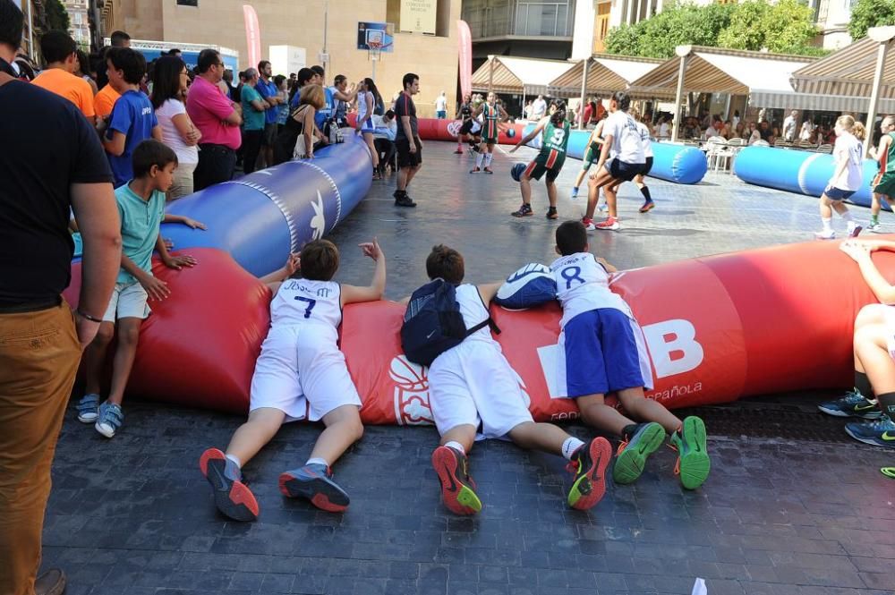 Baloncesto 3x3 en la Plaza Belluga