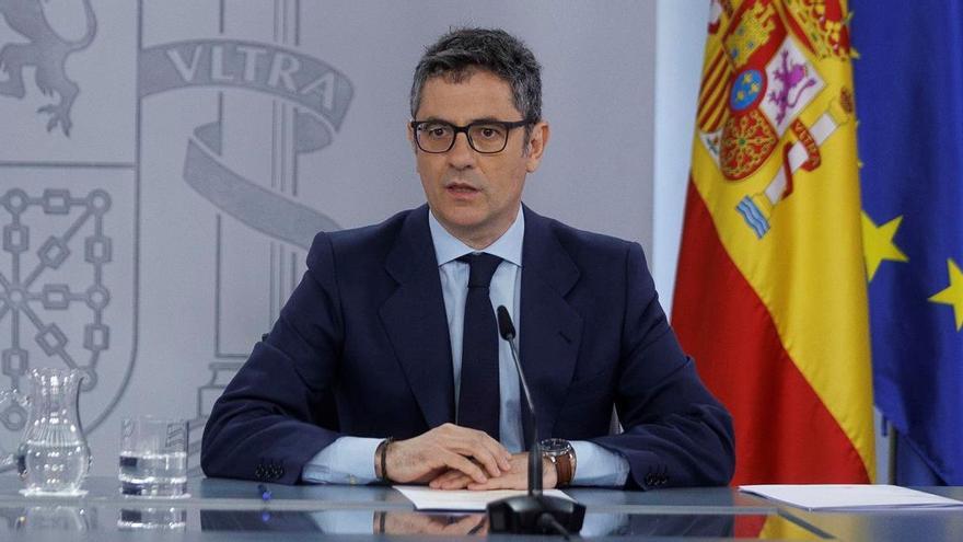 Así ha anunciado el ministro Bolaños el espionaje a Sánchez y Robles