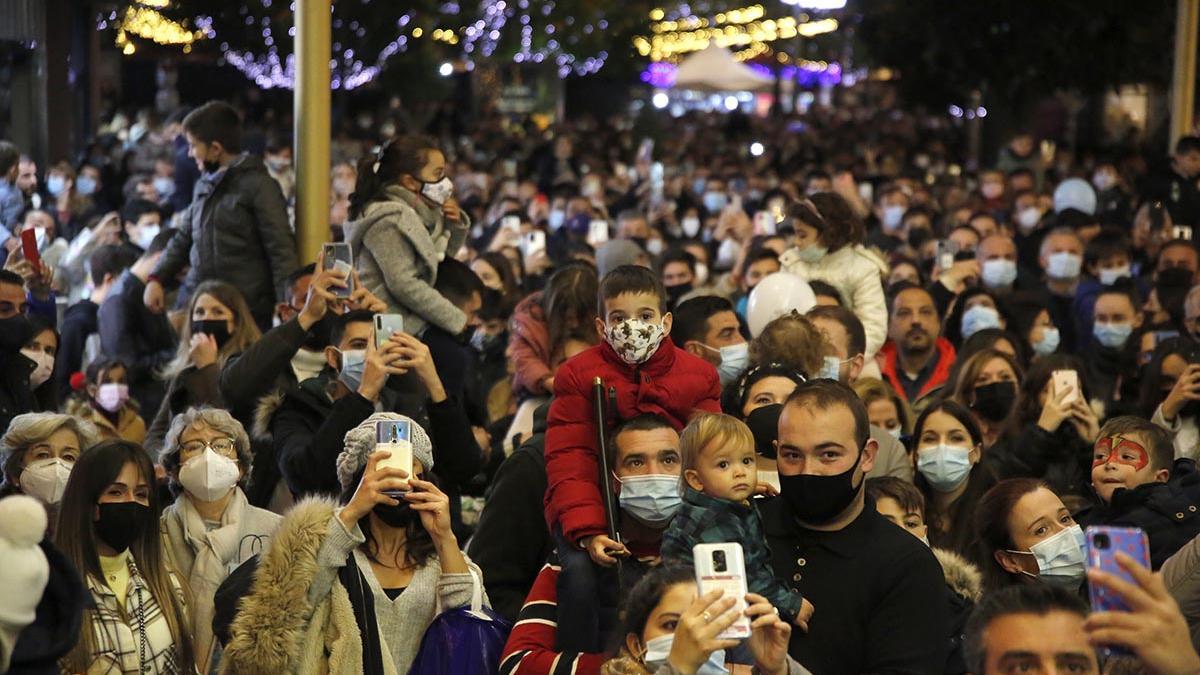 Un puente prenavideño de ocio, turismo y compras