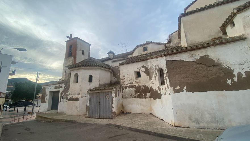 En peligro la iglesia de Alumbres en Cartagena al no llegar el permiso para reformarla