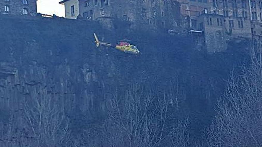 El rescat del cos a Castellfollit, el desembre del 2016.
