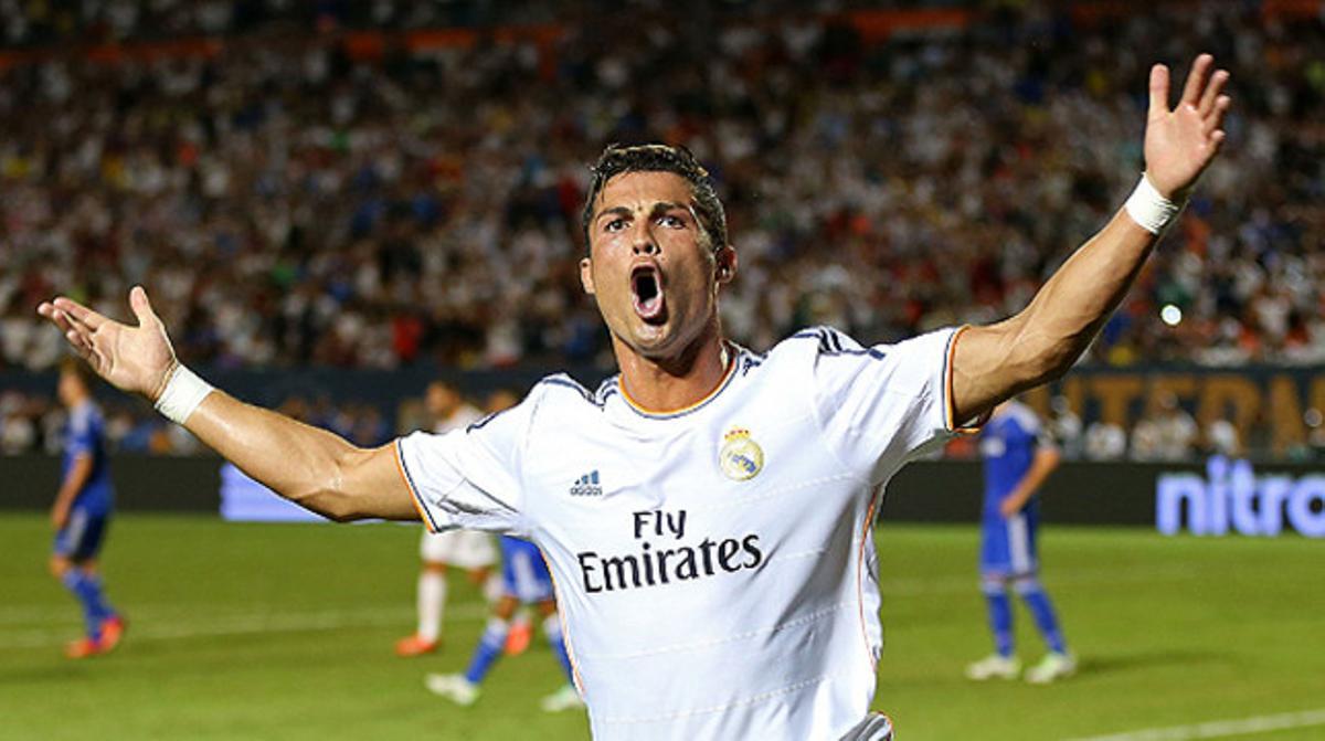Cristiano Ronaldo, eufòric després de marcar davant el Chelsea. Cristiano Ronaldo, eufòric després de marcar davant el Chelsea.