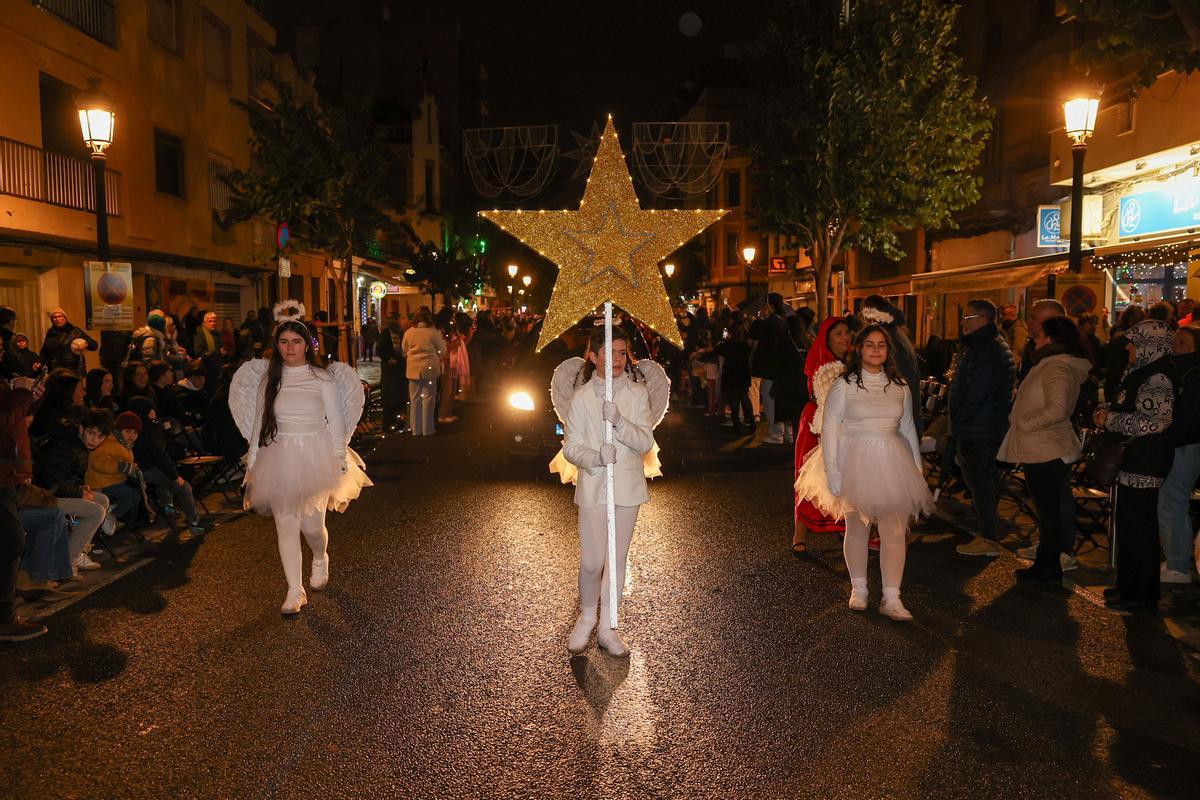 Los Reyes Magos llegan a València con las fallas de Malva-rosa-Cabanyal-Beteró