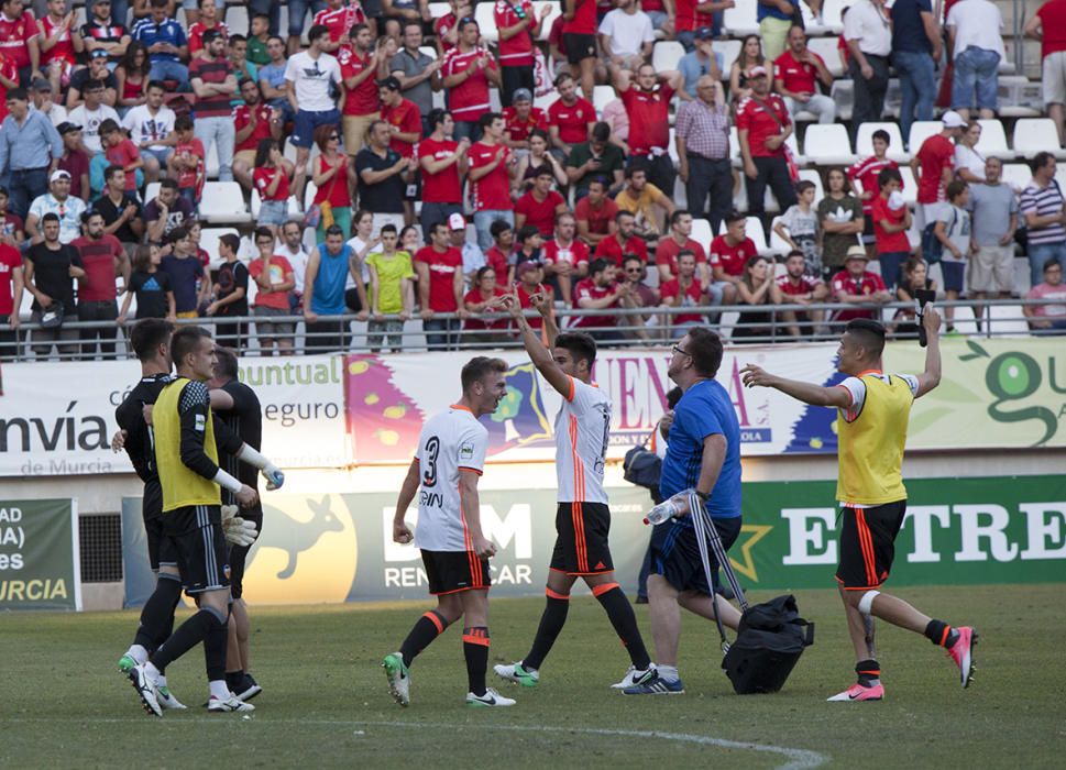 Real Murcia - Valencia Mestalla, en imágenes