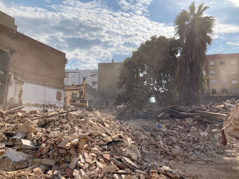 Las obras de Orriols derriban el histórico restaurante Casa Balaguer