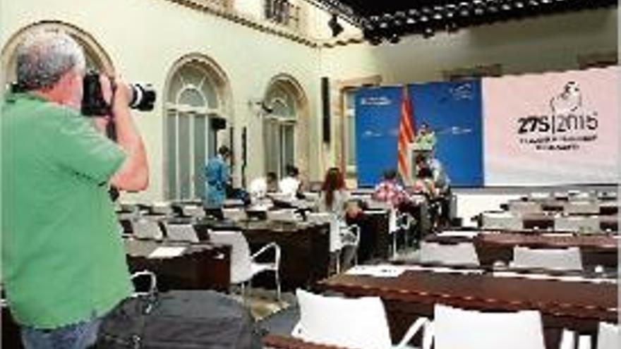 Més de 500 periodistes seguriran les eleccions des del Parlament.