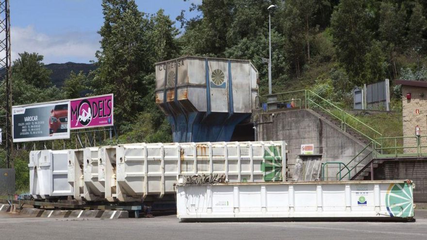 Punto limpio de recogida de residuos en Mieres. | LNE