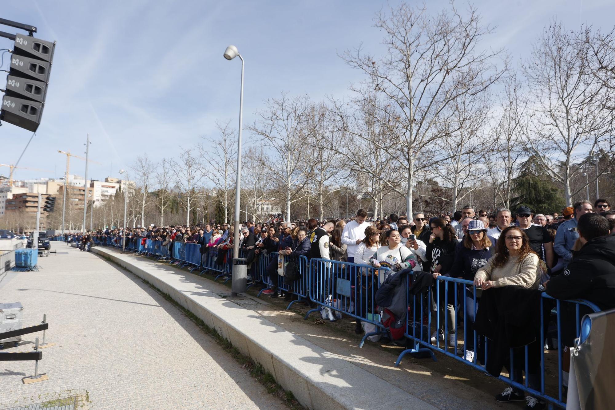 Llenazo en Madrid Río para ver la 'mascletà'