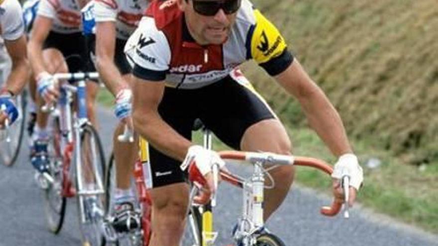 El ciclista francés Bernard Hinault, en su última temporada como profesional.