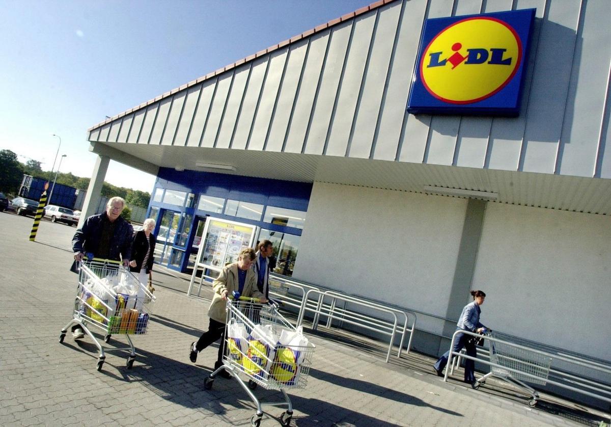 TO GO WITH AFP-STORY SWEDEN-ECONOMY-RETAIL