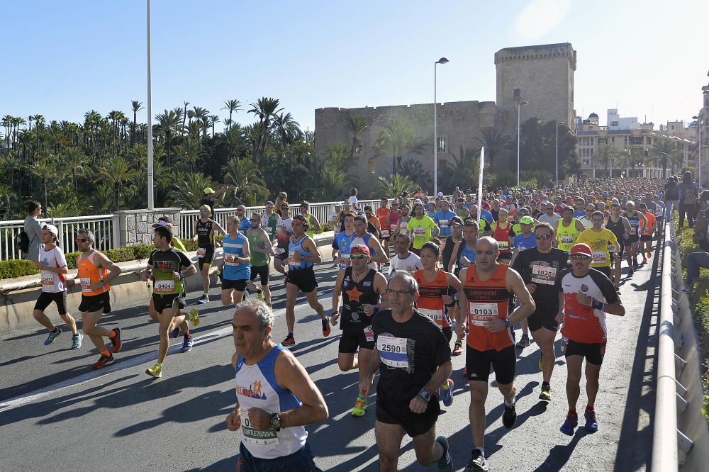 Hassane Ahouchar logra su cuarta victoria en el Medio Maratón de Elche