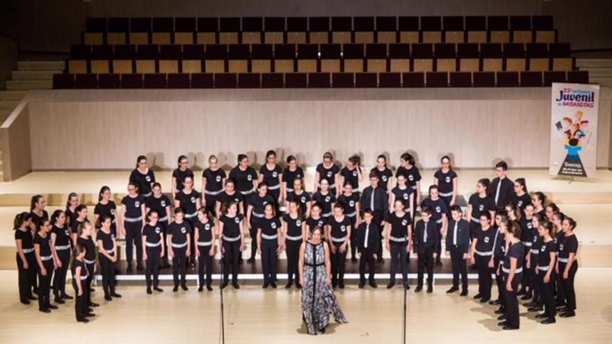 El Coro Cantemos en su actuación el pasado sábado en Torrevieja. // D. P.