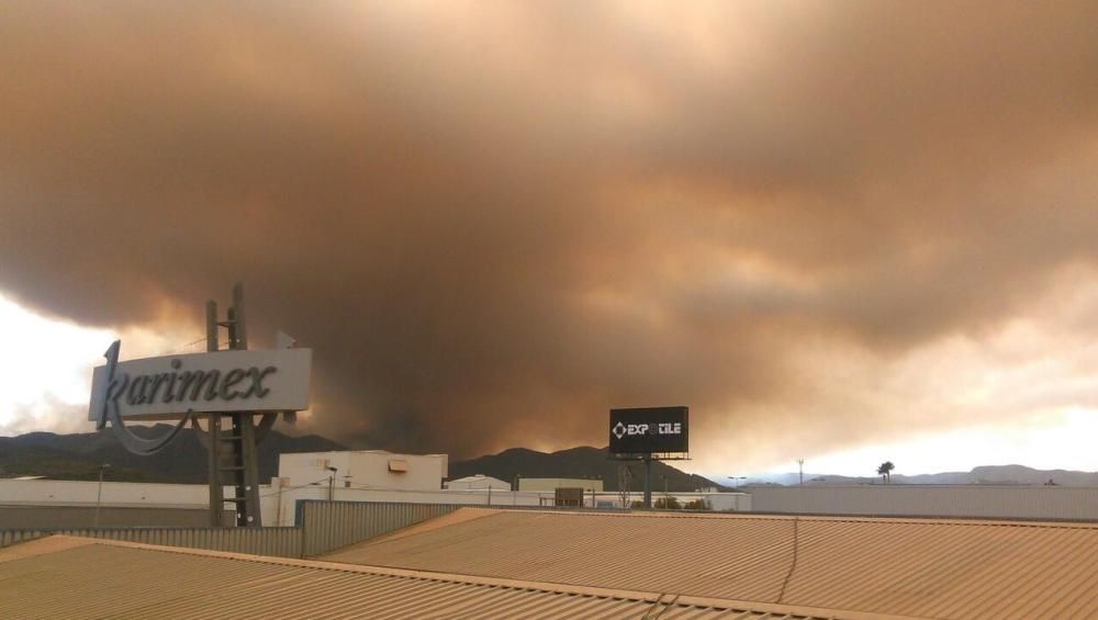 Imagen del incendio desde Onda