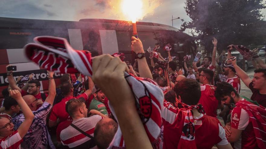 Afición rojiblanca en un partido de la temporada pasada.