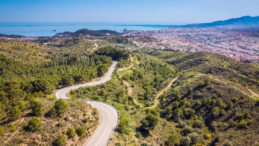 Una ruta senderista para conocer los Montes de Málaga