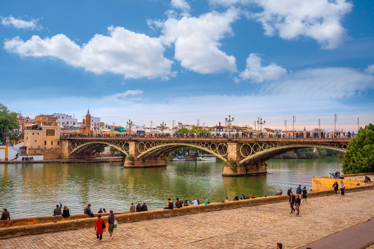 Puente de Triana, en Sevilla.