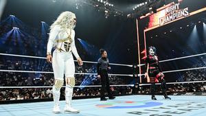 Las luchadoras Jade Cargill y Asuka, en un evento reciente de la WWE en Arabia Saudí.