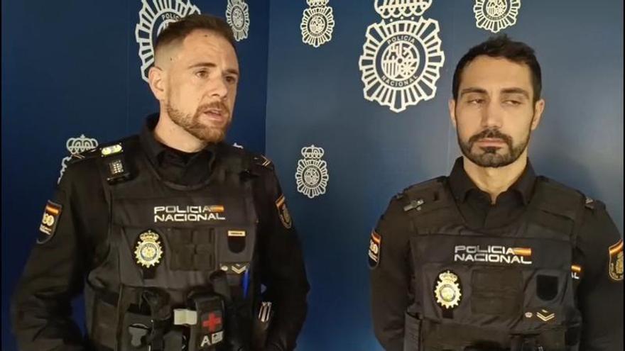 Dos policías evitan que un hombre se quite la vida en Zaragoza
