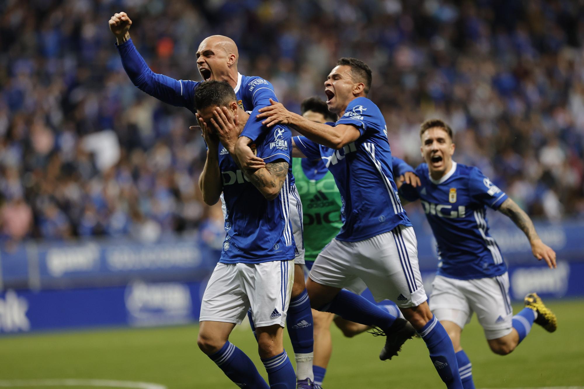 El partido del Oviedo ante el Ibiza, en imágenes