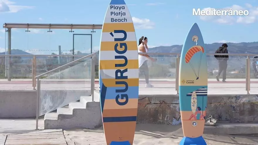 Montaje de chiringuitos en las playas de Castelló
