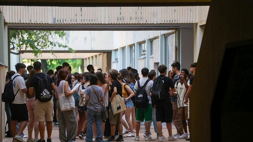 Un calendario adelantado y fin de la convocatoria dana: todas las novedades para las PAU 2026