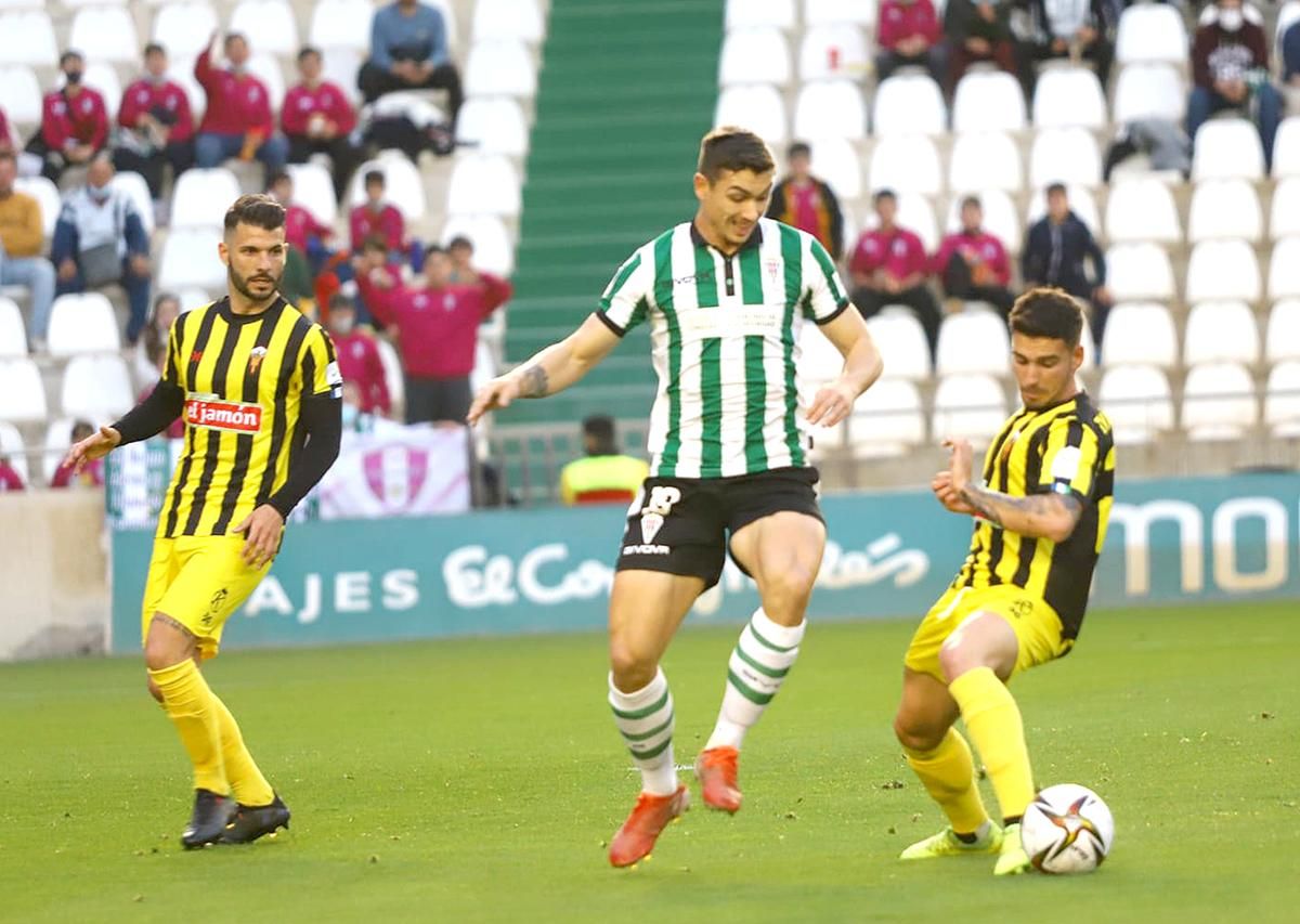 Las imágenes del Córdoba CF - San Roque