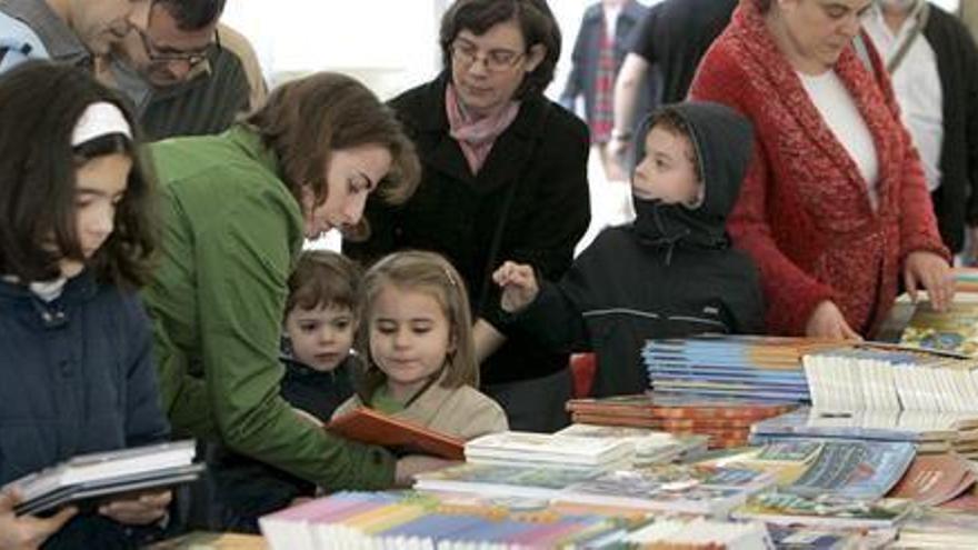 Historias, fantasías y muchos libros habitarán la plaza Santa Clara desde este jueves